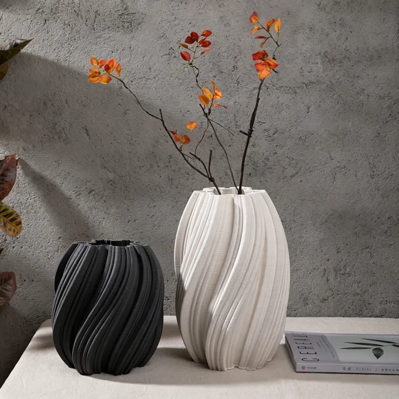 3D Printed Twisted Line Ceramic Vase Modern Decorative Flower Vase for Home Decor and Wedding Decoration Custom Tabletop Vase（D0005-0003）