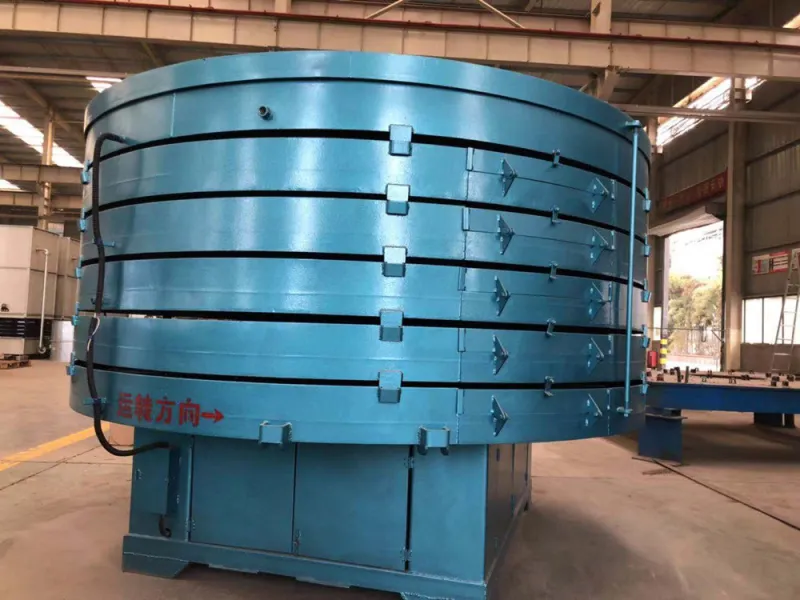 Layer-type cold slag machine