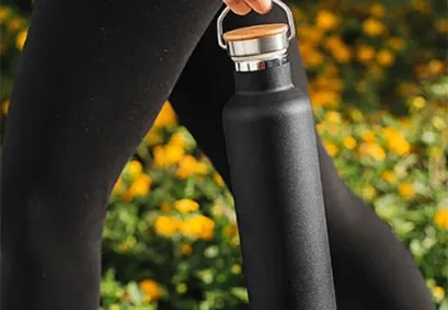 断熱ステンレススチールのスポーツおよびアウトドア用ウォーターボトルを選ぶ理由