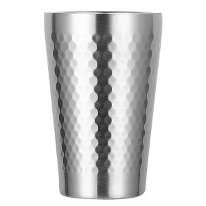 Taza de cerveza de acero inoxidable con aislamiento de textura martillada de 280 ml