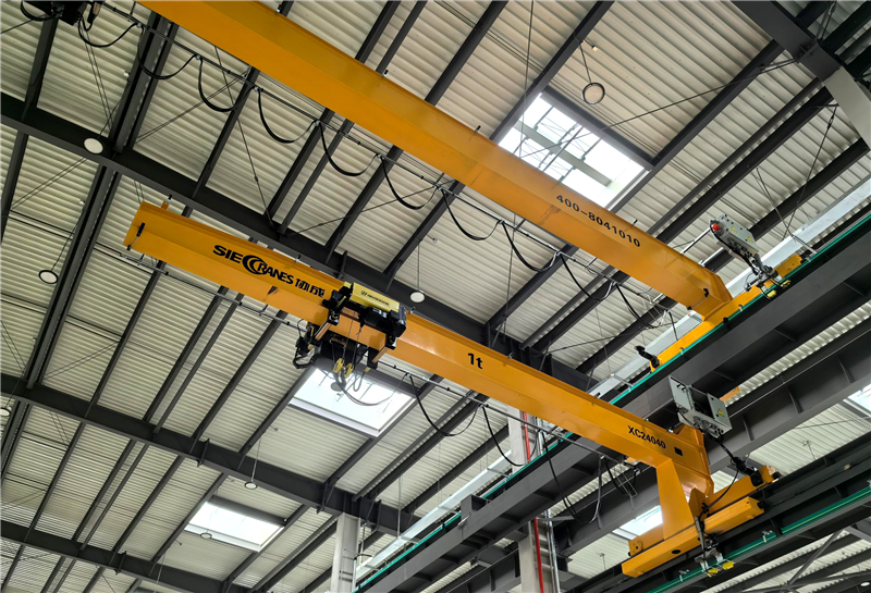 Trvelling Jib Crane