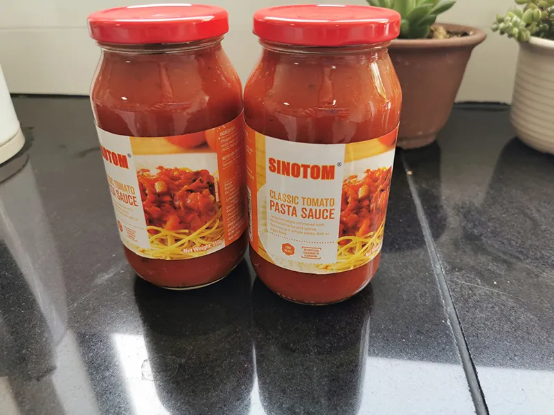 Gourmet Pasta Sauce with Fresh Ingredients