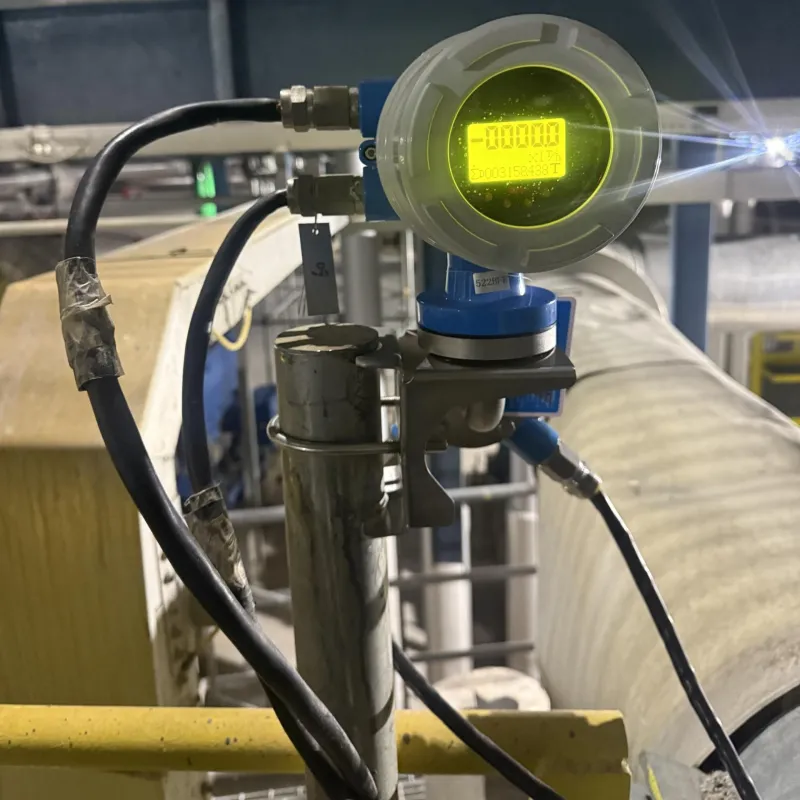 Application of MF2 electromagnetic flowmeter in process flow measurement and process joint control in petrochemical/chemical fiber equipment