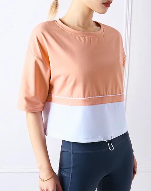 XD 1063 Loose-fit sport top with 3/4 sleeves