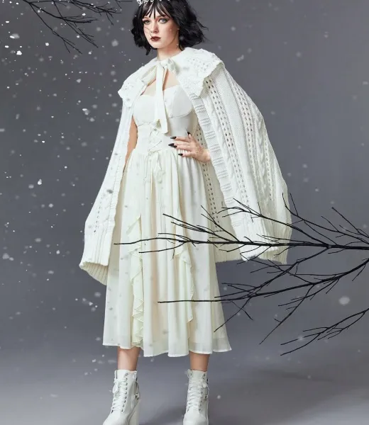 Oversized Knit Cape