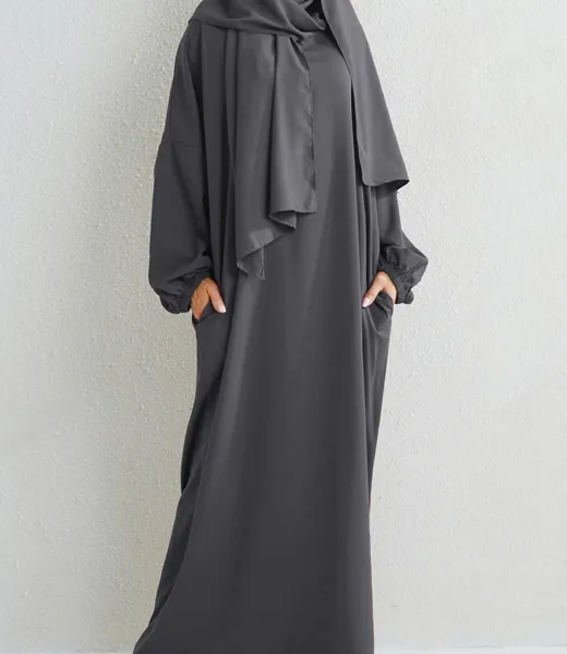 XG-2057-1 - Modest Islamic Abaya with Integrated Hijab & Side Pockets