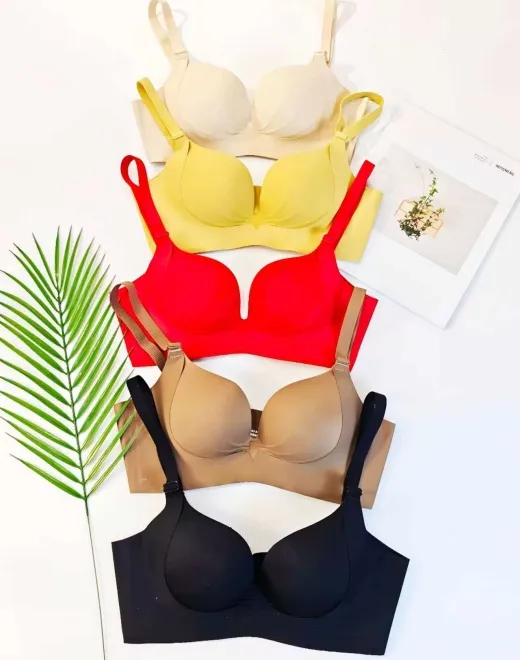 AIDA-A03 Seamless Comfort Push-Up Bra &bull; Black Tech Soft Support Underwear