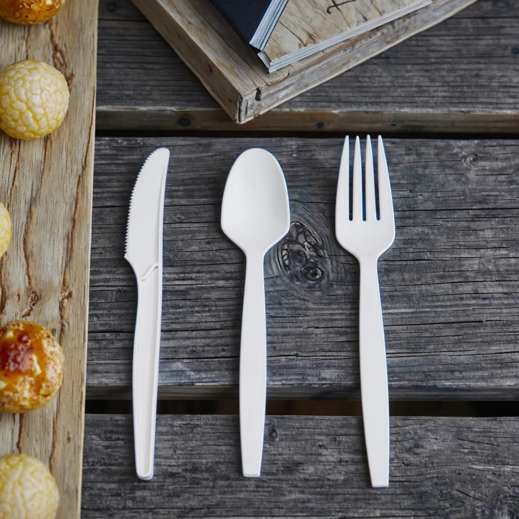 Wholesale Disposable Cutlery Set Food Grade Corn Starch Spoon for Catering & Home Use