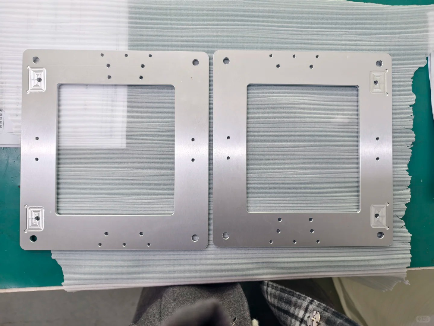aluminum-shell-cnc-cutting.jpg