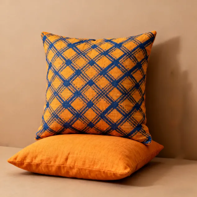 Orange-yellow contrasting color XIABU pillowcase