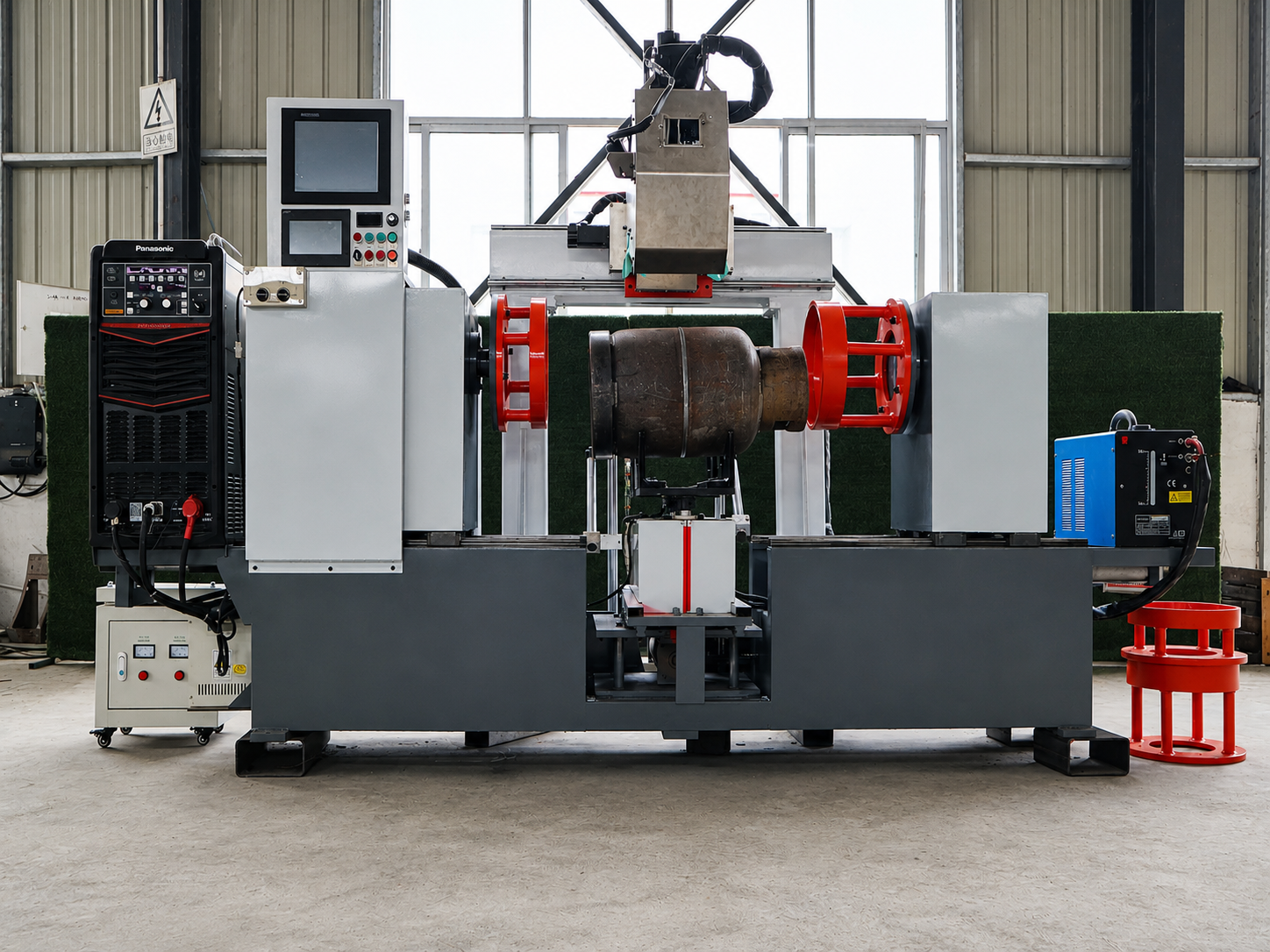 Automatic circumferential welder.png