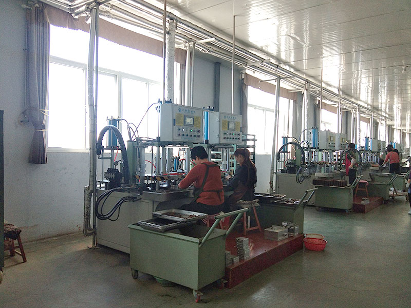 Dual station medium temperature wax molding machine HAOXU