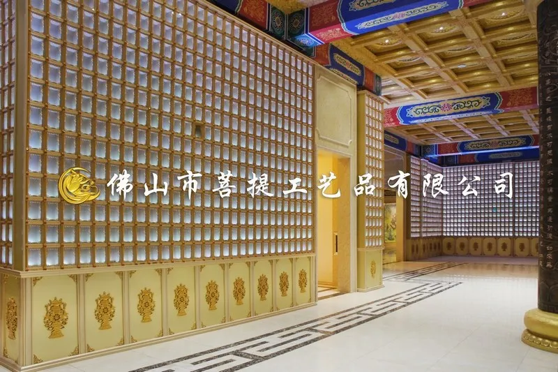 Buddhas wall