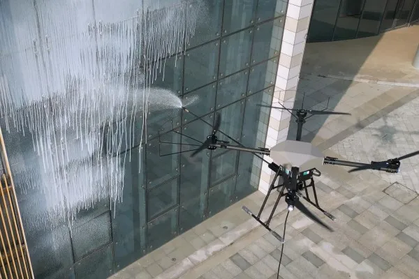 Drones replace manual labor!Sky tech helps substation lightning rods with intelligent anti-corrosion maintenance