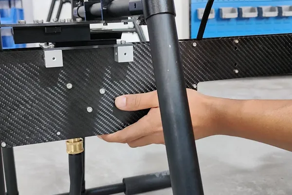 SKY TECH Upgrades its Cleaning Drone Water Gun System, Enabling Quick Assembly and Disassembly