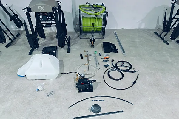 Three SKY TECH SC35 cleaning drones were shipped to the Dominican Republic