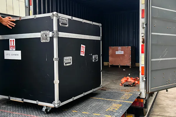 SkyTech recently completed a shipment of SC35 high-pressure cleaning drones to the Mexican market.