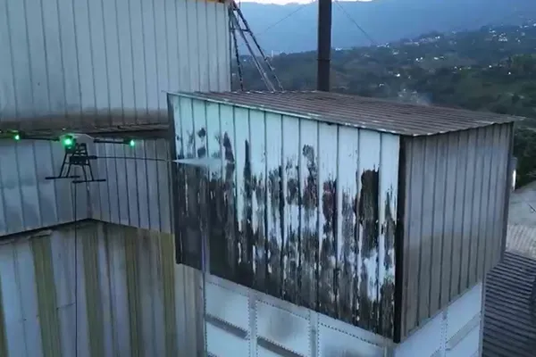 SKY TECH Cleaning Drone Earns High Praise from Mexican Client for High-Altitude Equipment Cleaning