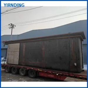 Round-bottomed zinc pot with rounded corners