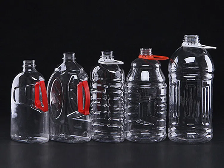 How to Choose the Right Blow Molding Machine for Oil Can Production