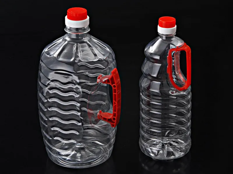 Why Blow Molding Is Ideal for Manufacturing Durable Oil Containers