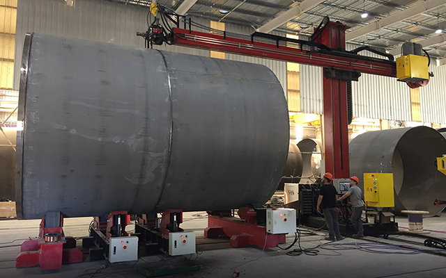 Welding manipulator machine