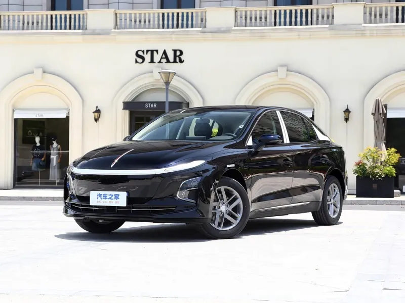 Red Flag E-QM 5 2025 model, 500km travel edition