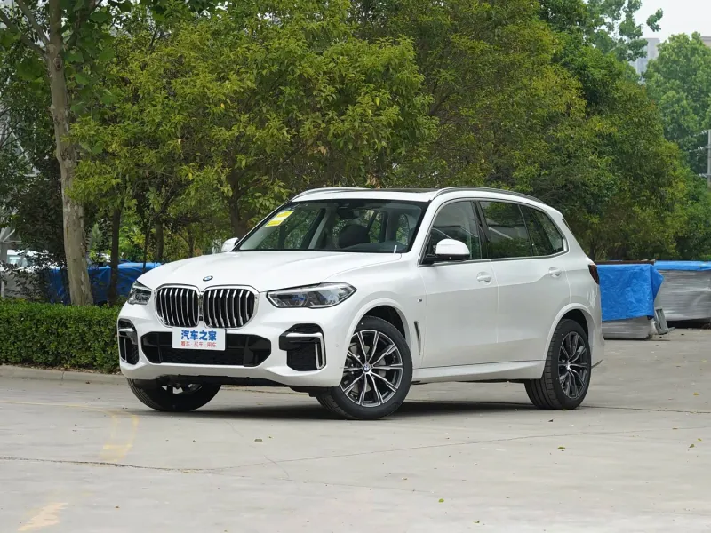 BMW X5 2026 Facelift xDrive 30Li Luxury M Sport Night Edition