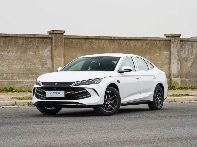 BYD Qin L 2026 DM-i 128KM Leading Model