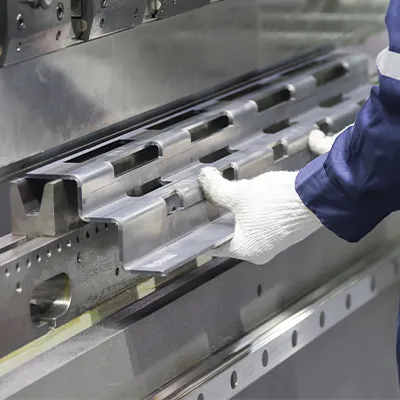 تمدد المعادن