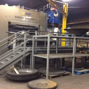 Presse hydraulique de moyeu de roue