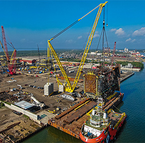 Massive crawler crane used to lift oil platforms