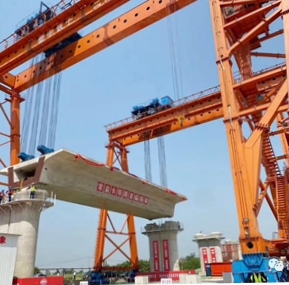 Weite Crane Safety Monitoring System Support for Beam Lifting Equipment of  China Railway construction