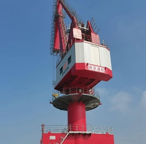 Wtau support Crane Safety Monitoring System for Nanjing Port Machinery’s portal cranes