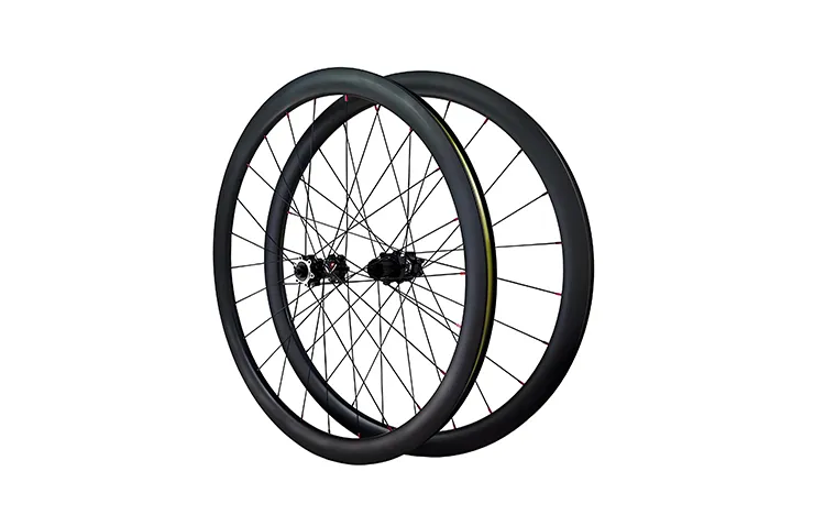 Carbon fiber bicycle wheelset