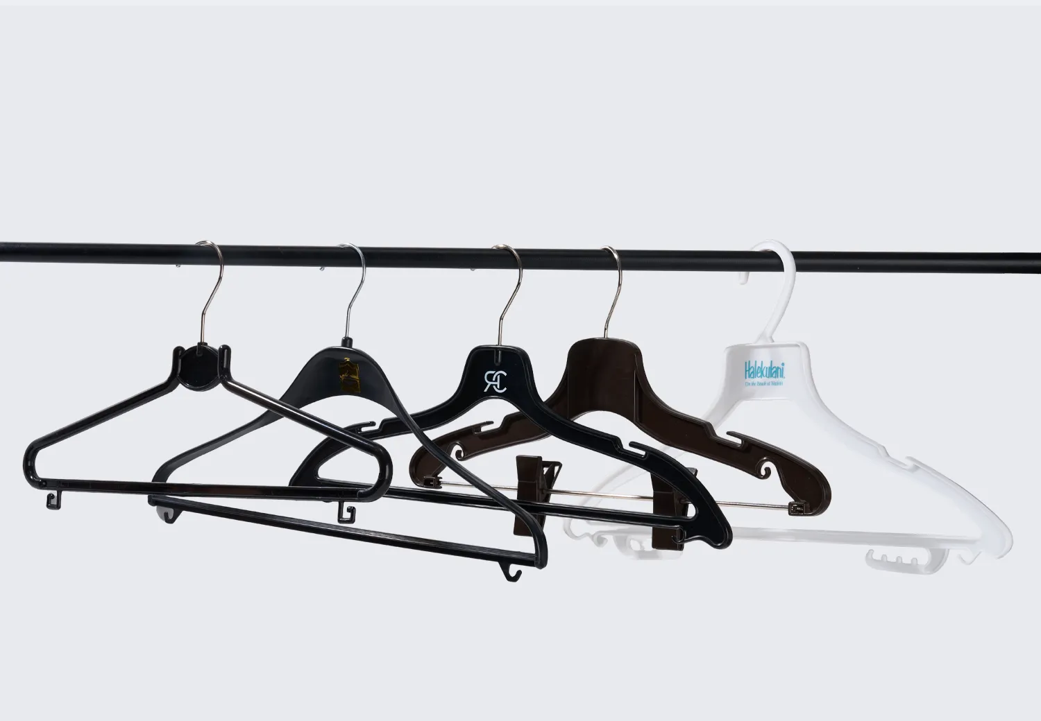 Luxury Five-Star Guest Room Garment Hanger Collection