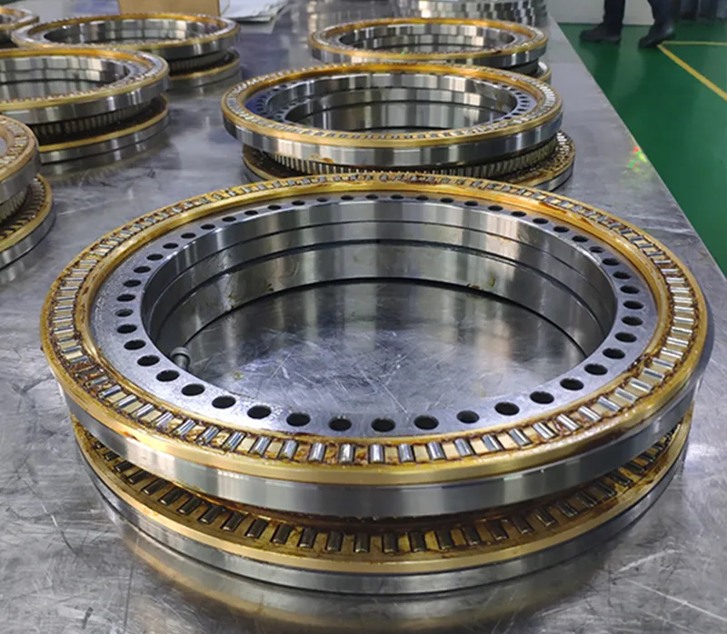 Ball roller combined slewing bearings