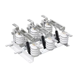 RVZ-10/630 Three-phase isolating switch