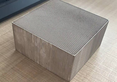 Low Temperature Light-off Precious Metal Honeycomb Ceramic Catalyst