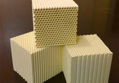 Low Temperature Light-off Precious Metal Catalyst for Exhaust Gas