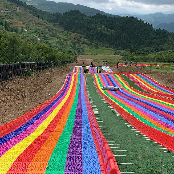 Outdoor Amusement Equipment No Power Plastic Entertainment Outdoor Slide rainbow Float Slide