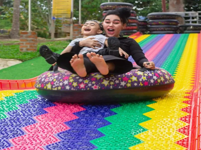 Customized Powerless Amusement Equipment Colorful Puzzle Slide Wenzhou rainbow Slideway Outdoor rainbow Slide with Roller