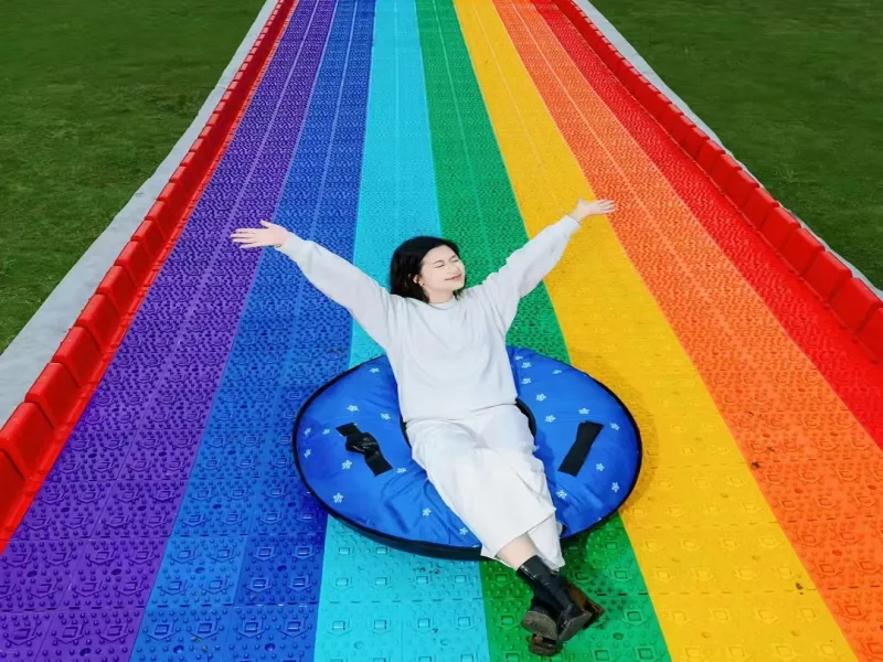 Parent-child Interaction Security Large Amusement Equipment Colorful Playground rainbow Slideoutdoor