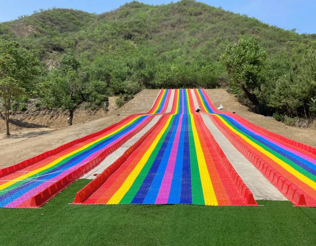 Artificial Sports Field Equipment Flooring Parent-child Interaction Park Amusement rainbow Slide