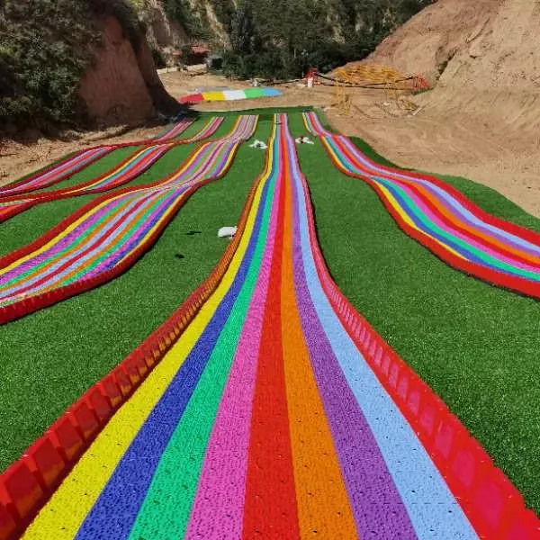 ODM&OEM Entertainment Colorful Slide No Power Playground rainbow Slide Castle Slides for Outdoor