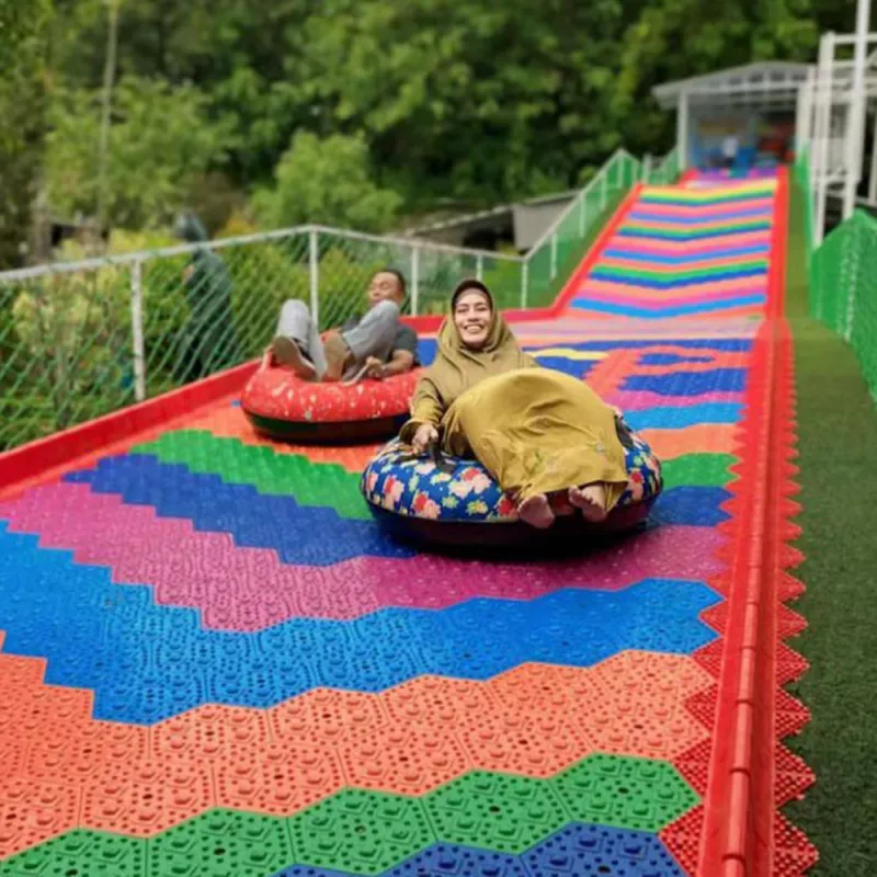 ODM OEM Roller Skating Slide outdoor playground equipment