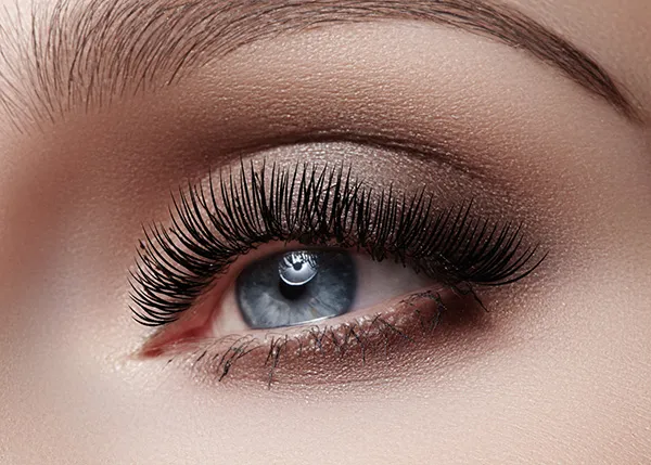 DIY False Eyelashes: Creating Your Own Custom Look