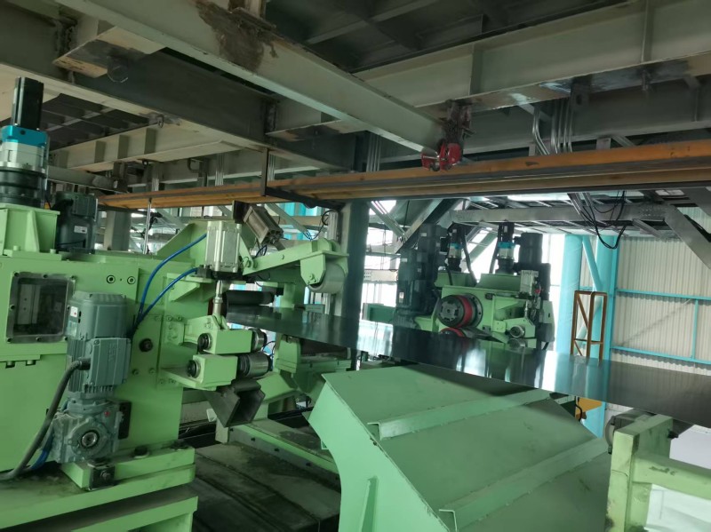 Jiade side trimmer with automatic rotary knife changer system