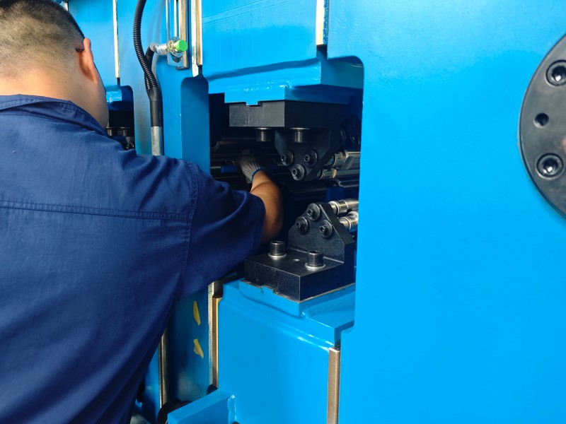 cold roll steel coil (1).jpg