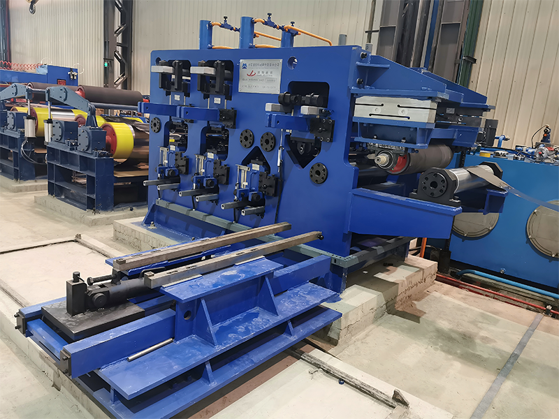 Stainless steel muti-roll tension leveler line2.png